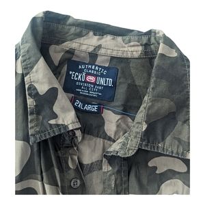 Ecko Unltd. Camo Green Military Shirt size 2xL Weekend Warrior Skull Patches